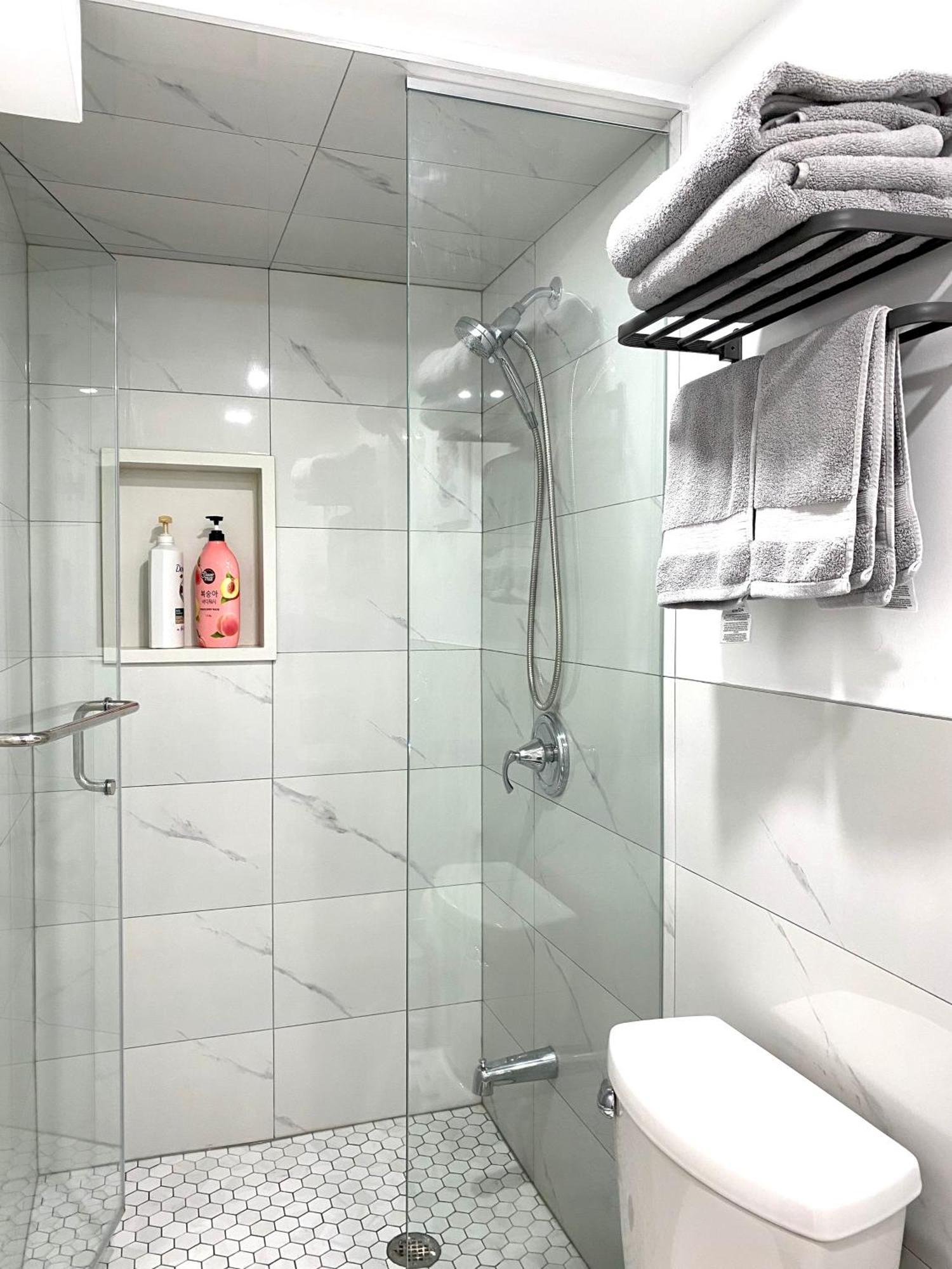Tononhouse Apartment Toronto Luaran gambar